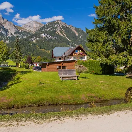 Muehlrad Ramsau am Dachstein